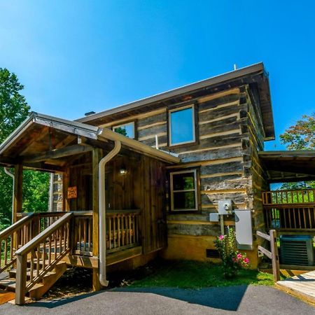 Sheriffs Cabin Гатлинбург Экстерьер фото